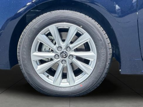 New 2026 Toyota Corolla LE FWD image 33