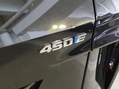 New 2025 Cadillac Lyriq Sport image 6