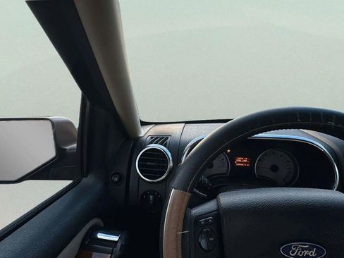 Used 2008 Ford Explorer Eddie Bauer image 22