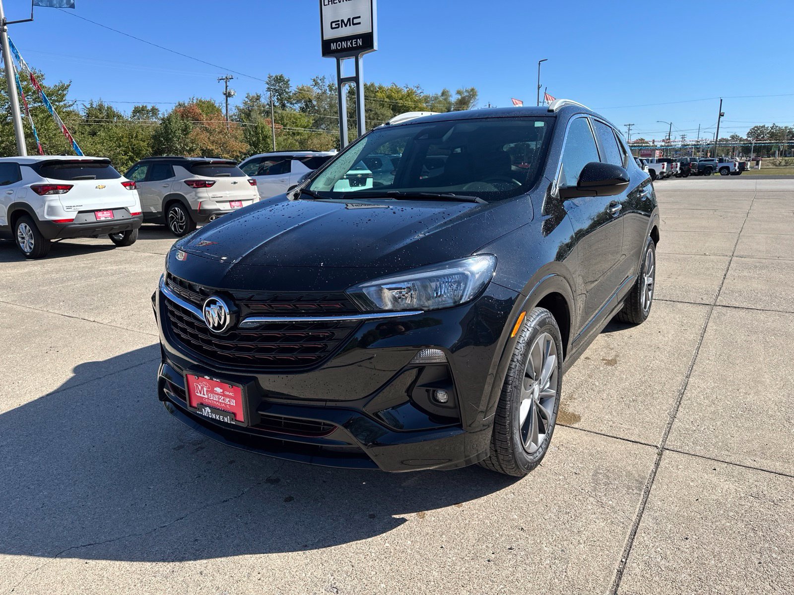 Used 2022 Buick Encore GX Select w/ Sport Touring Package FWD image 7