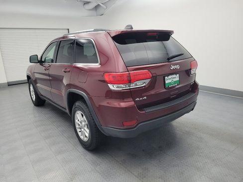 Used 2019 Jeep Grand Cherokee Laredo AWD/4WD image 5
