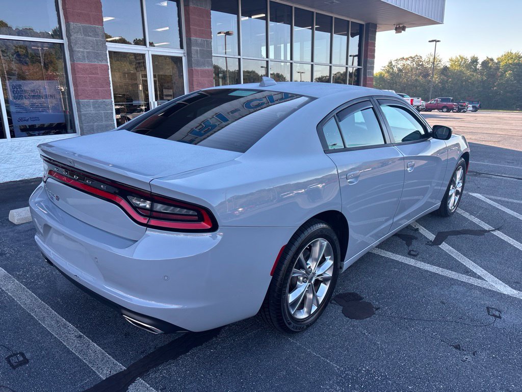 Used 2022 Dodge Charger SXT AWD/4WD image 9