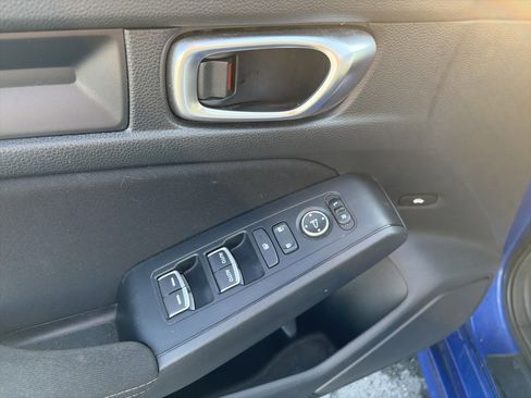 Used 2023 Honda Civic Sport image 18