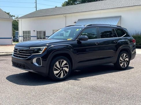Used 2024 Volkswagen Atlas SE FWD image 28
