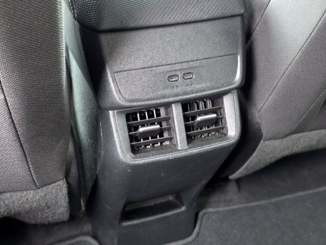 Used 2026 Chevrolet Equinox LT FWD image 35