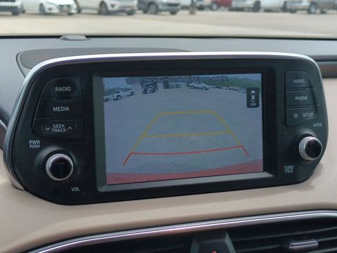Used 2019 Hyundai Santa Fe SE FWD image 14
