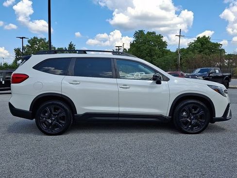 Used 2023 Subaru Ascent Onyx Edition AWD/4WD image 10