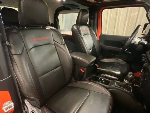 Used 2023 Jeep Wrangler Rubicon w/ LED Lighting Group AWD/4WD image 13