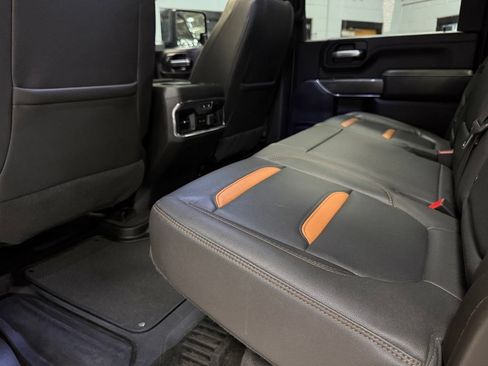 Used 2023 GMC Sierra 2500 AT4 w/ AT4 Premium Plus Package AWD/4WD image 24