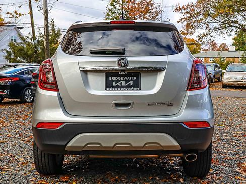 Used 2022 Buick Encore Preferred image 5