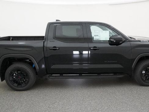 New 2026 Toyota Tundra Limited AWD/4WD image 14