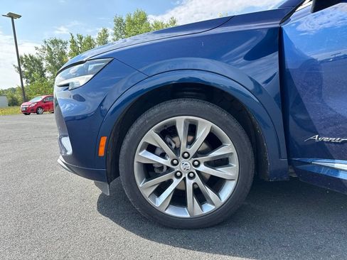 Used 2022 Buick Envision Avenir w/ Technology Package II AWD/4WD image 25