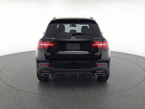 Used 2022 Mercedes-Benz GLC 300 4MATIC image 7