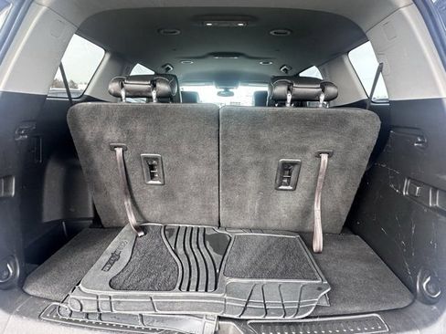 Used 2019 GMC Acadia SLT image 14