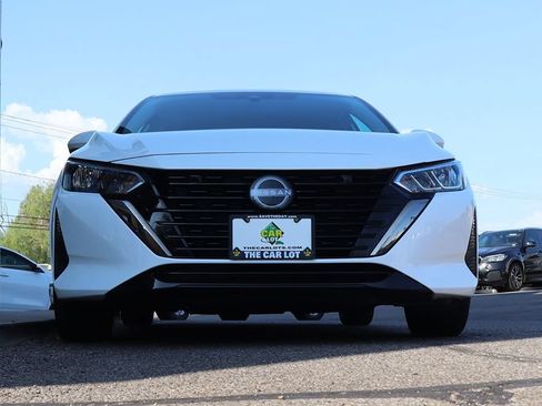 Used 2025 Nissan Sentra SV w/ Trunk Package FWD image 17