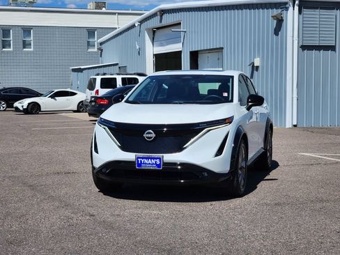 Certified 2024 Nissan Ariya AWD image 3
