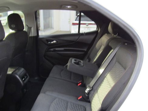Used 2019 Chevrolet Equinox LT AWD/4WD image 12