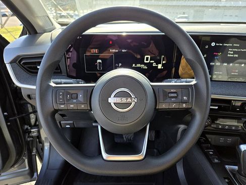 New 2026 Nissan Kicks SV image 16