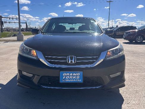 Used 2015 Honda Accord EX image 3