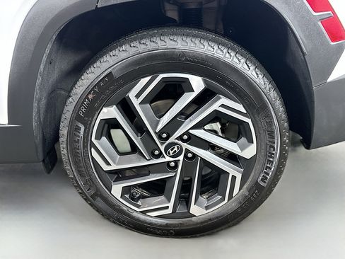 Used 2025 Hyundai Tucson Limited image 32