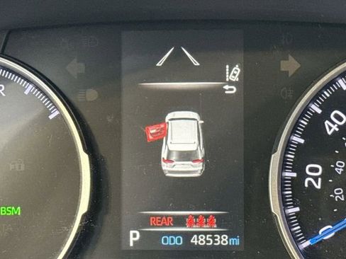 Used 2020 Toyota RAV4 XLE image 15