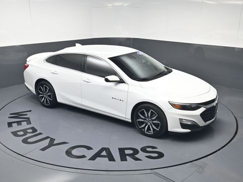 Certified 2024 Chevrolet Malibu RS image 31