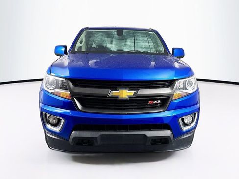Used 2018 Chevrolet Colorado Z71 image 2
