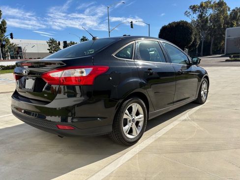Used 2014 Ford Focus SE image 5