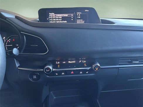 Used 2020 MAZDA CX-30 FWD w/ Premium Package image 16