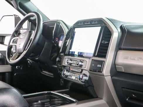 Used 2022 Ford F250 Lariat w/ Tremor Off-Road Package image 28