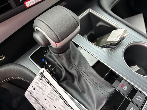 New 2026 Toyota Sienna XLE image 34