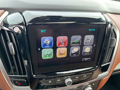 Certified 2018 Chevrolet Traverse High Country AWD/4WD image 18