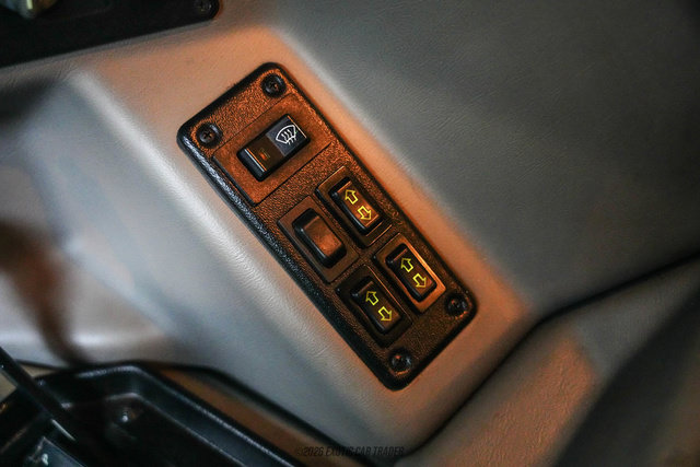 Used 2000 HUMMER H1 4-Door Hard Top AWD/4WD image 25