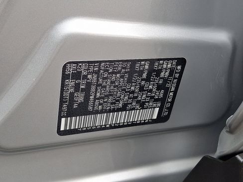 Used 2023 Nissan Rogue SV image 19