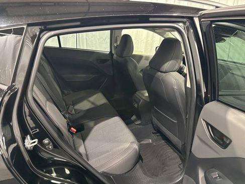 Used 2024 Subaru Crosstrek 2.0i Premium image 14