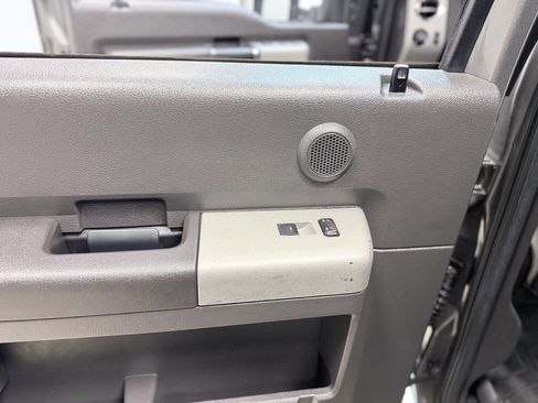 Used 2014 Ford F250 Lariat w/ Lariat Ultimate Package image 34