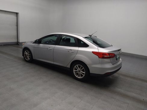 Used 2016 Ford Focus SE image 3