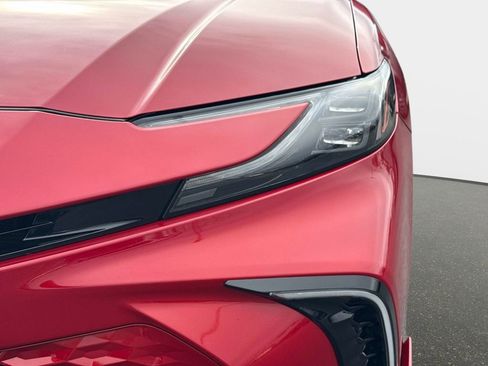 Used 2025 Toyota Camry XSE image 10