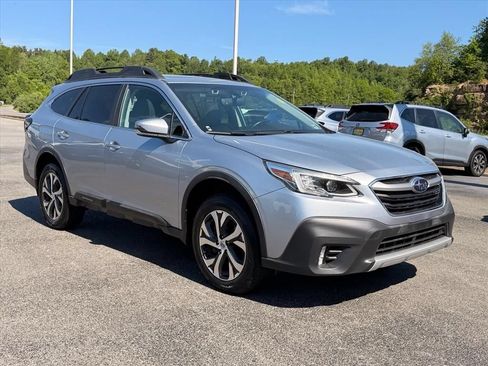 Used 2020 Subaru Outback Limited w/ Popular Package #2 AWD/4WD image 16