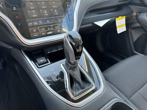 Used 2025 Subaru Legacy Premium image 26