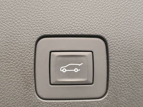Used 2024 Buick Encore GX Sport Touring w/ Comfort Package AWD/4WD image 29