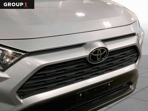 Used 2019 Toyota RAV4 XLE w/ Convenience Package AWD/4WD image 30