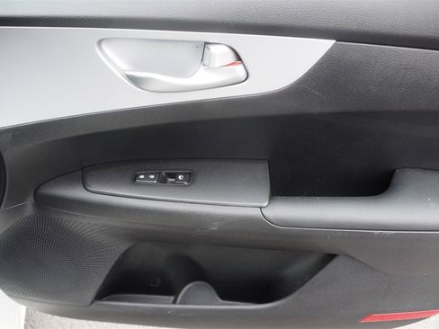 Used 2024 Kia Forte LXS image 24