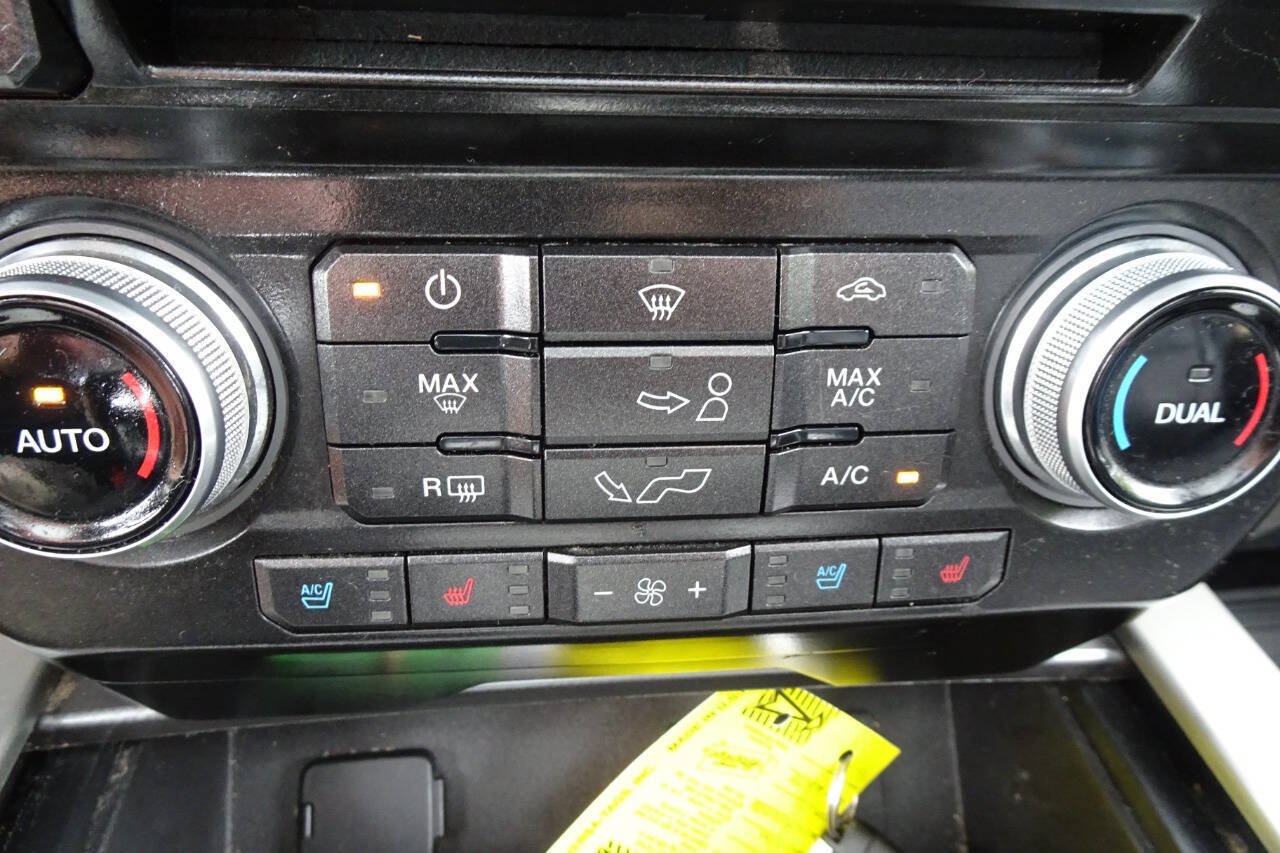 Used 2016 Ford F150 Lariat w/ Equipment Group 501A Mid AWD/4WD image 29
