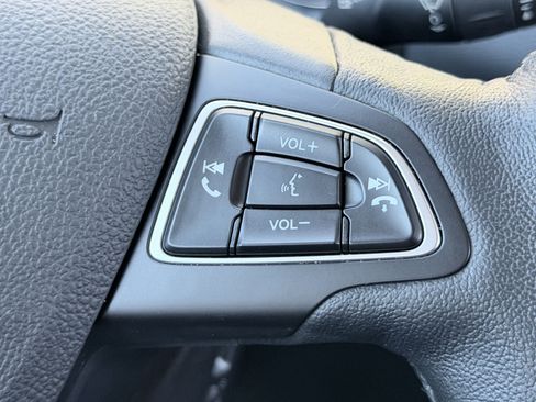 Used 2018 Ford Escape Titanium image 36