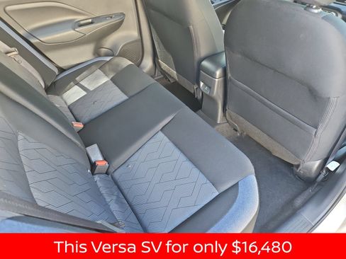 Used 2025 Nissan Versa SV FWD image 32