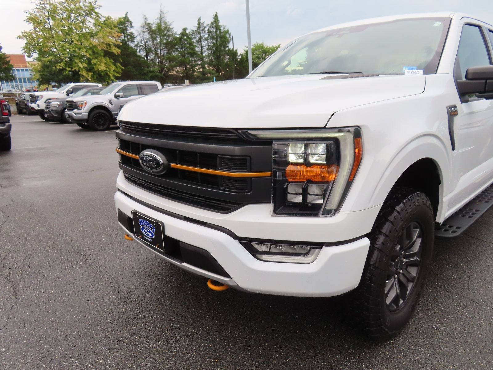Certified 2023 Ford F150 Tremor w/ Trailer Tow Package AWD/4WD image 8
