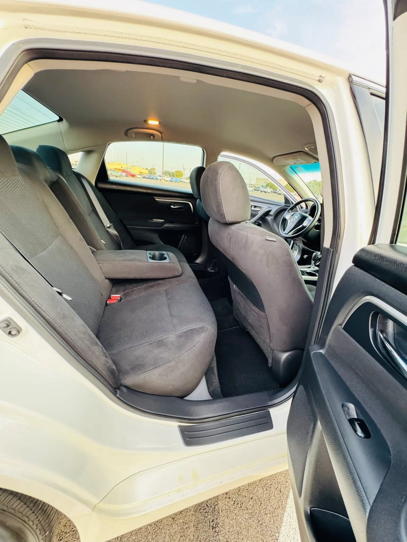 Used 2015 Nissan Altima 2.5 S w/ Power Driver Seat Package FWD image 11
