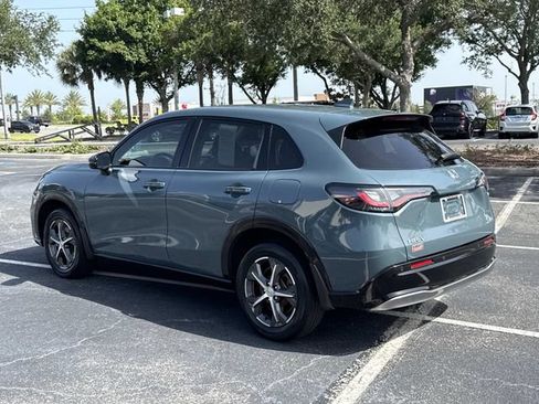 Certified 2024 Honda HR-V EX-L image 6