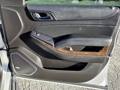 Used 2016 Chevrolet Tahoe LT image 20